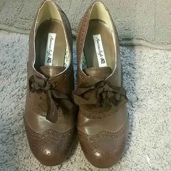 American Eagle Heeled Brown Lace Up Loafers