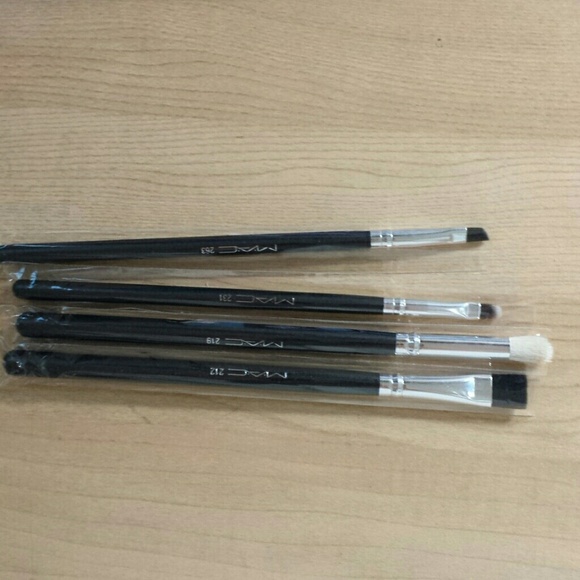 Brand new eyeshadow brush set