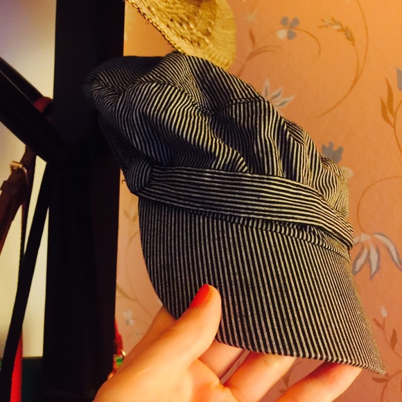 Newspaper boy hat