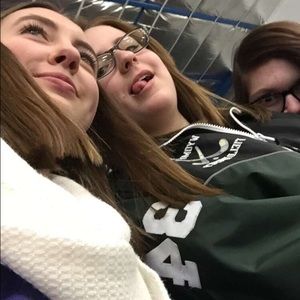 Meet your Posher, Allison