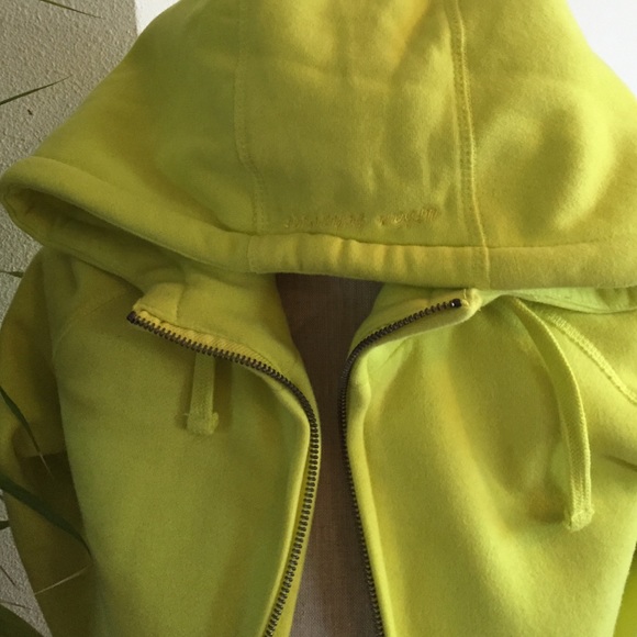 Cozy Chartreuse hoodie zip up - Picture 3 of 4
