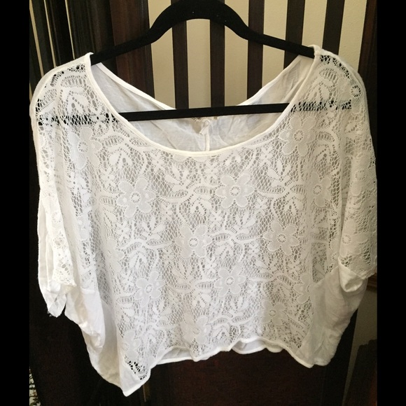 Urban Episode Tops - Sexy White Lace Crop Top