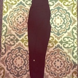 Lululemon crop!