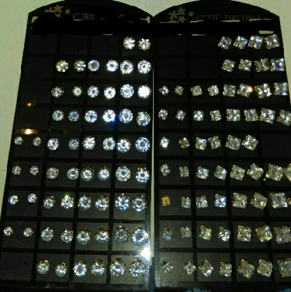 Earrings - Picture 1 of 3