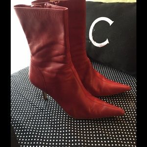 Steve Madden red boot