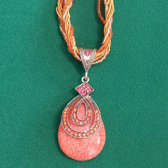 Necklace - Picture 2 of 3