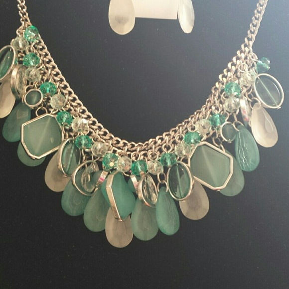 Necklace - Picture 2 of 3