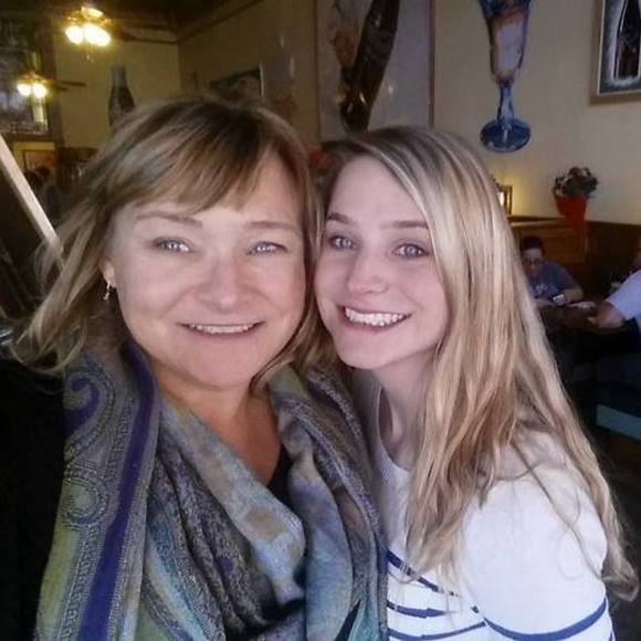 Meet your Posher, Brenda - Picture 1 of 1