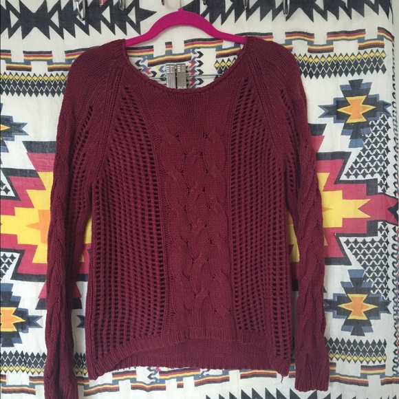 ❤️ Maroon Knit Top