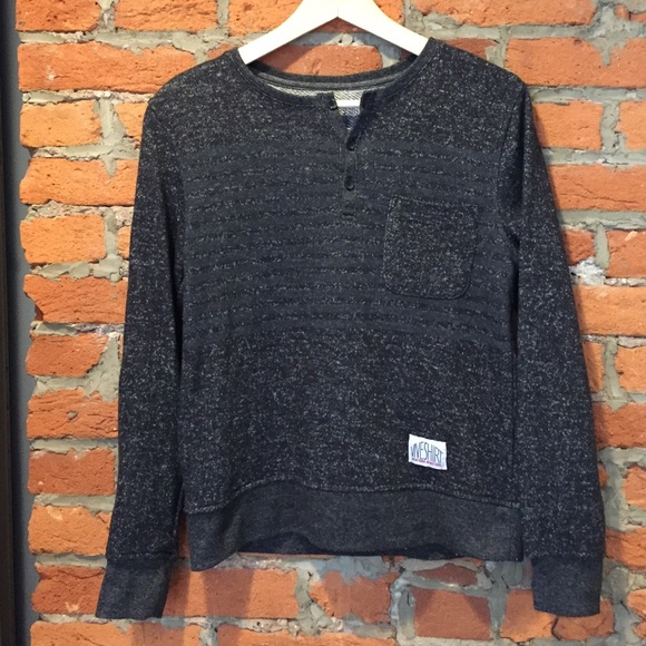 🎉SALE🎉 VIVE SHIRT so cozy Henley