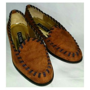 VINTAGE ESCADA FLATS