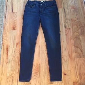 Levis super skinny 710 jeans