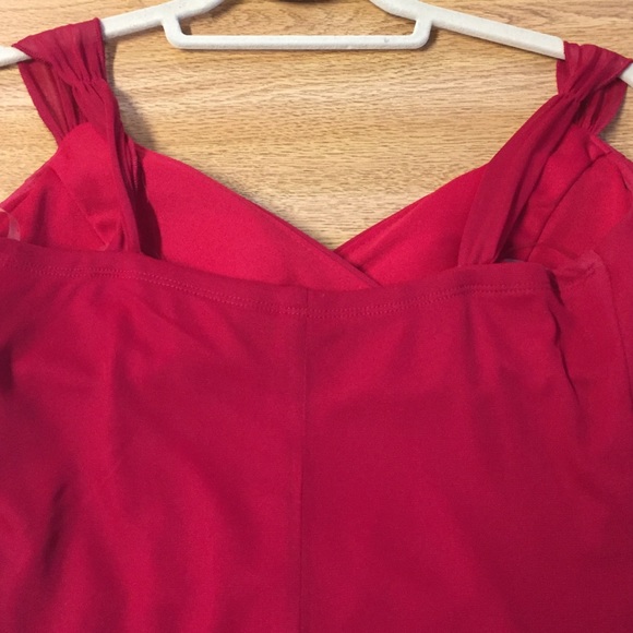 Ruby Rox Layered Gown - Picture 3 of 4