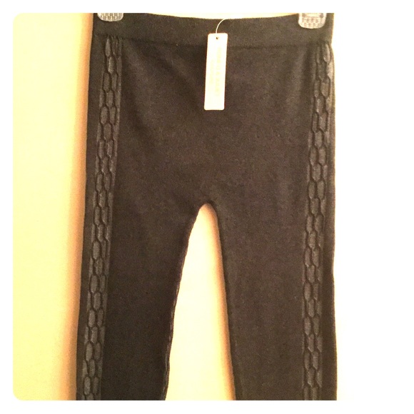NWT Romeo & Juliet Couture Chain Stitch Leggings S