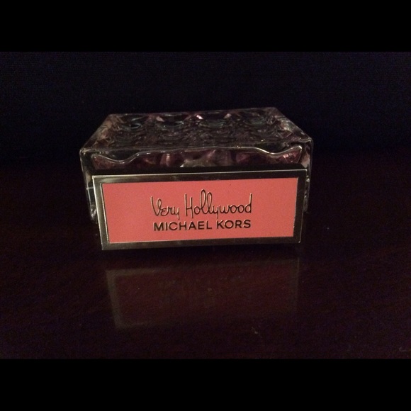 Michael Kors Hollywood perfume