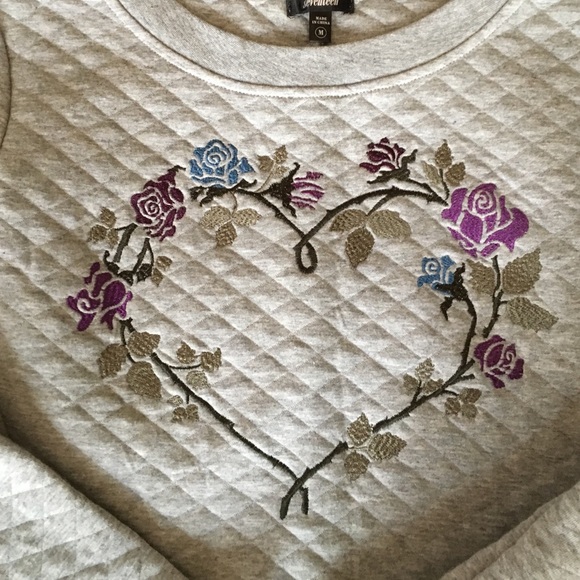 Seventeen gray crop sweater - Picture 2 of 4