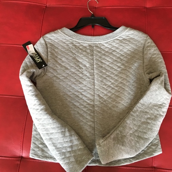 Seventeen gray crop sweater - Picture 3 of 4