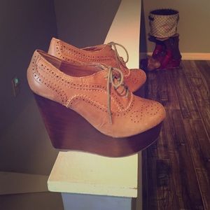 Oxford Steve Madden wedges
