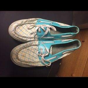 Sperry shoe
