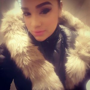 Meet your Posher, Hennesis