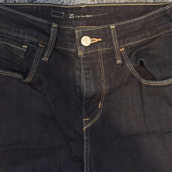 Levis Skinny Jeans NWOT - Picture 4 of 4