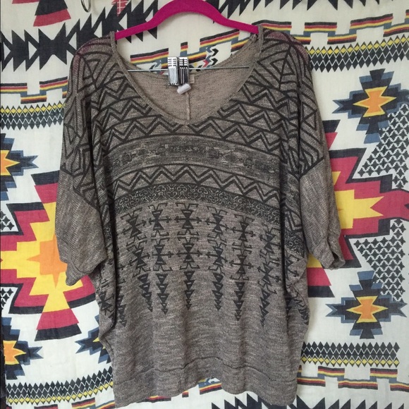 〰 Aztec Slouch Shirt