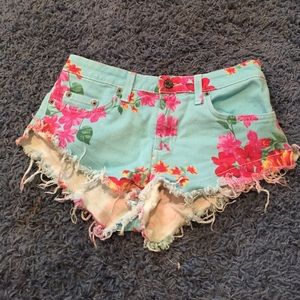 Flowery Shorts