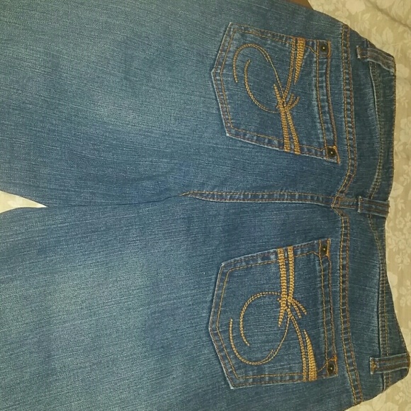 Jeans - Picture 3 of 4