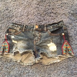 Embroidered Jean shorts