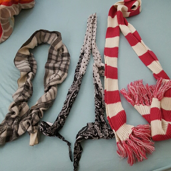 Scarves, you're pick make an offer - Picture 1 of 1