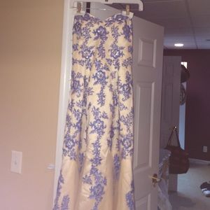 prom dress! never worn