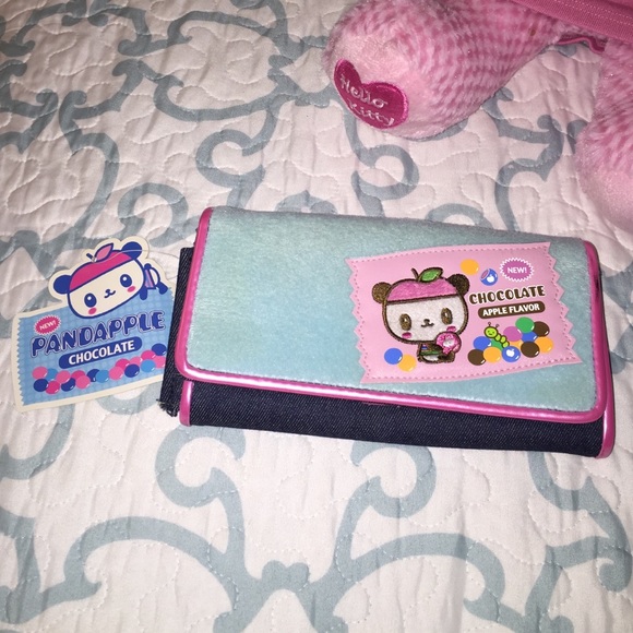 Hello kitty wallet