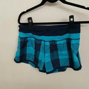 Lululemon groovy run short size 6