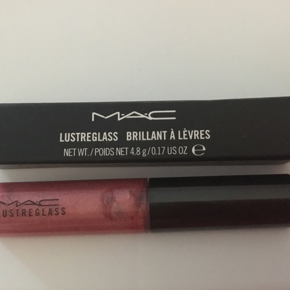 MAC Lustreglass BN HEY SAILOR