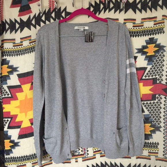 🤓 Forever 21 Varsity Cardigan