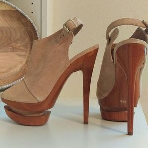 Jessica Simpson Heels