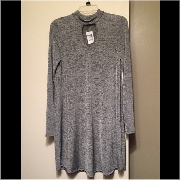 Charlotte Russe Dresses & Skirts - Gray Mock Keyhole Dress