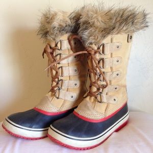 Sorel Joan of Arctic Winter Boots size 9