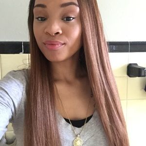 Meet your Posher, Veronica