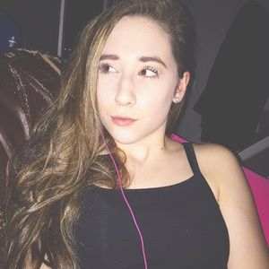 Meet your Posher, Tara