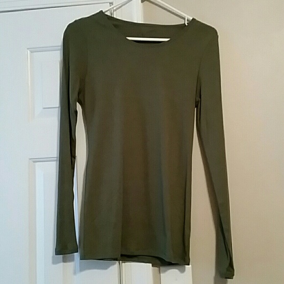 Victorias Secret Long Sleeve olive medium T NWOT