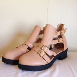 Brand New Cut-Out Booties size 8.5