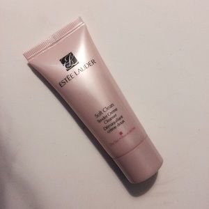 Estée Lauder soft clean tender cream cleanser