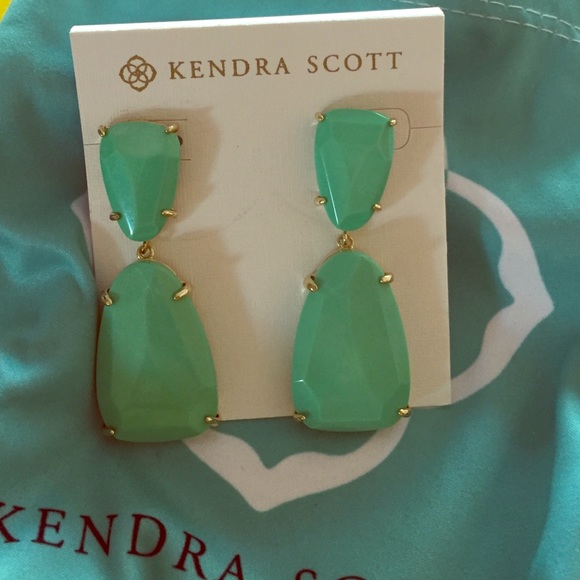 Kendra Scott Katie gold mint earrings
