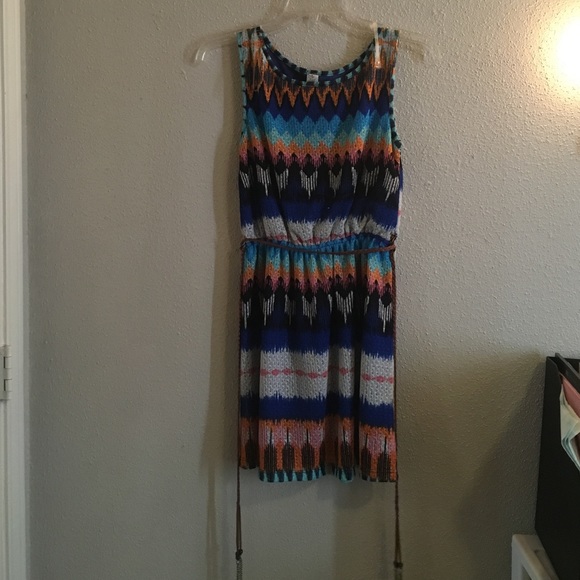 Colorful Aztec dress - Picture 2 of 4