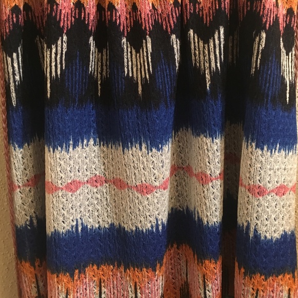 Colorful Aztec dress - Picture 3 of 4