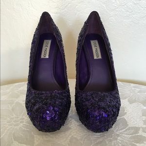 Steve Madden pumps "Bitter"
