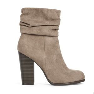 BRAND NEW heeled booties