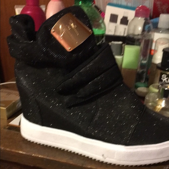 Giuseppe Sneakers