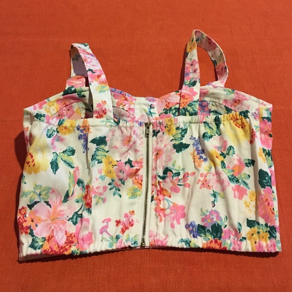 🚫SOLD🚫 ASOS Cropped Floral Bustier NWT - Picture 2 of 2